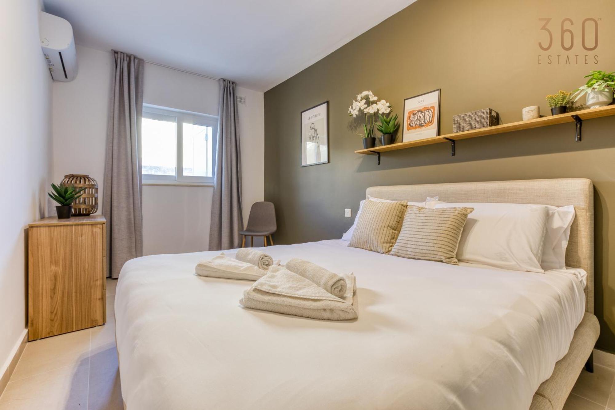 Urban Square Elite Suites By 360 Estates Pieta Exterior photo