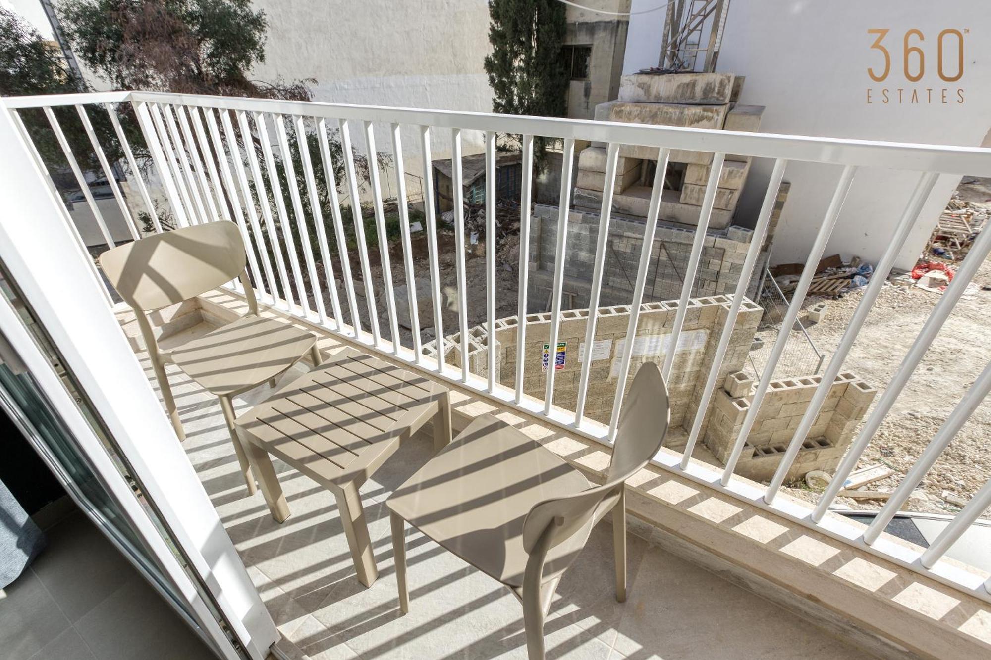 Urban Square Elite Suites By 360 Estates Pieta Exterior photo