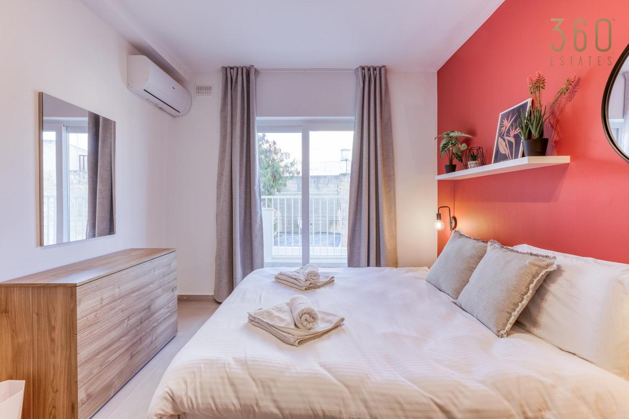 Urban Square Elite Suites By 360 Estates Pieta Exterior photo