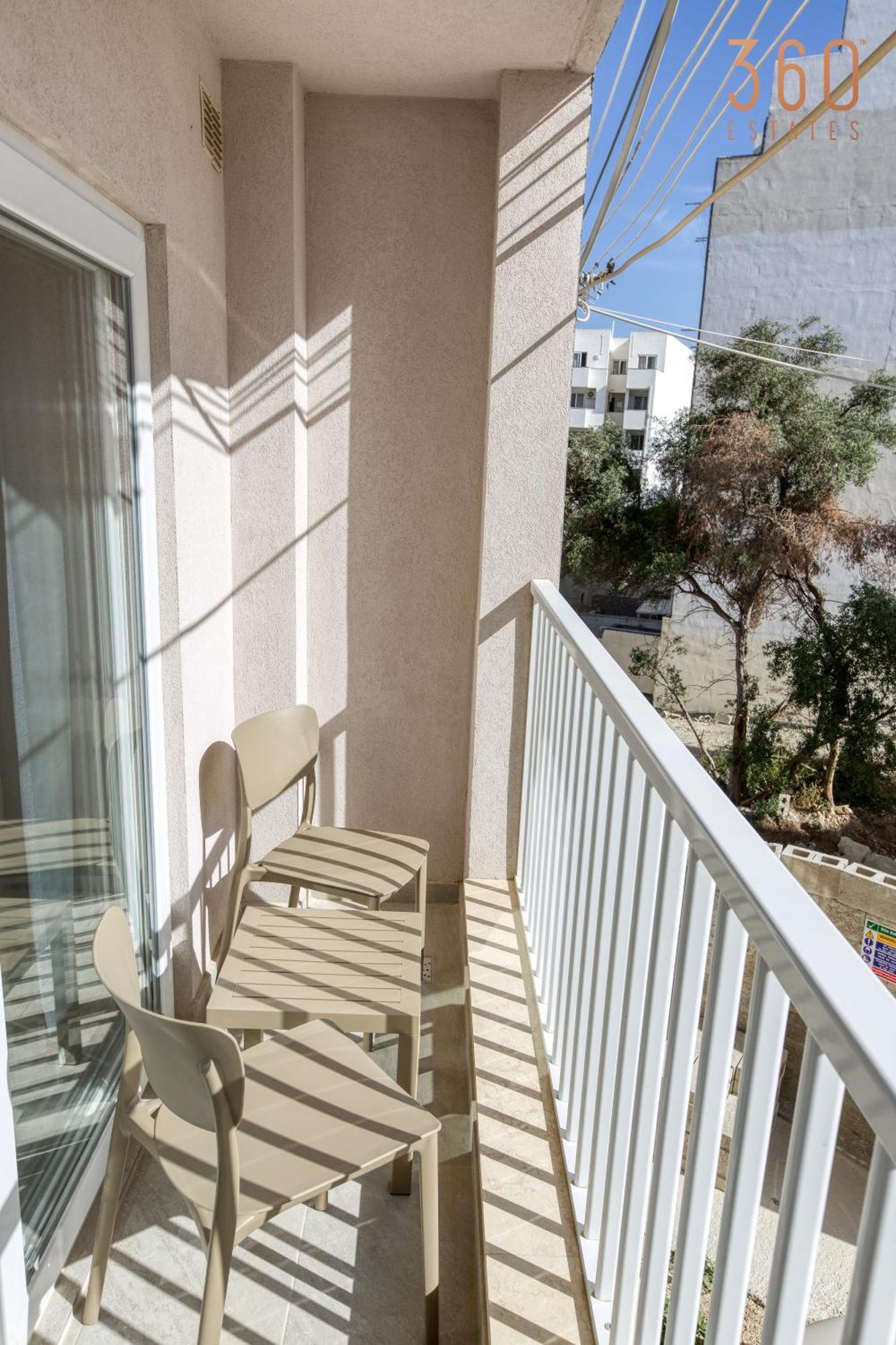 Urban Square Elite Suites By 360 Estates Pieta Exterior photo