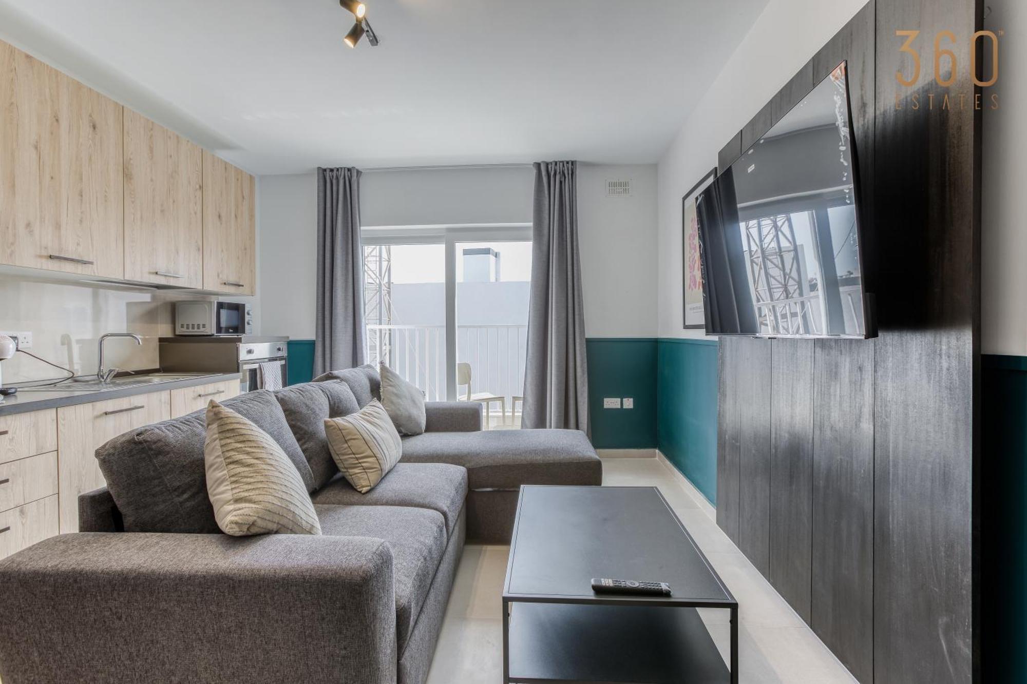 Urban Square Elite Suites By 360 Estates Pieta Exterior photo